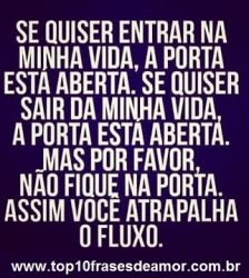 A porta está aberta A porta está aberta