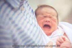 Sonhar com bebê chorando