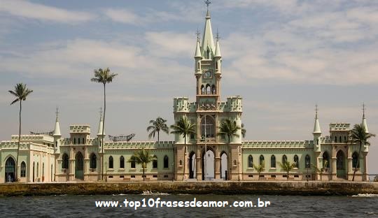 Visite a Ilha Fiscal